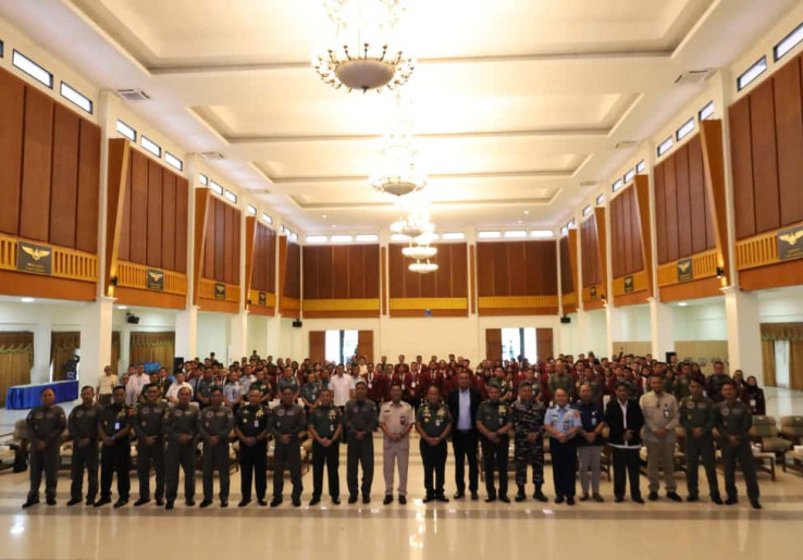 Unhan Bawa 165 Mahasiswa Lihat Langsung Skuadron Anti Kapal Selam dan Pesawat Logistik Cepat Demi Kuasai Dinamika Peperangan Modern