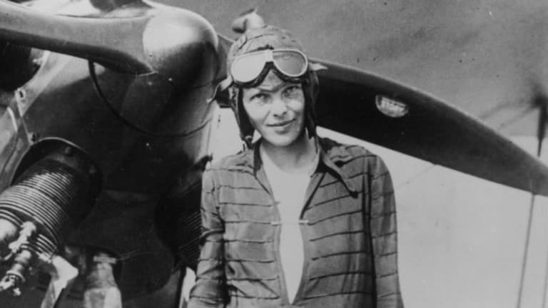 Amelia Earhart masih dianggap salah satu perempuan paling berpengaruh di dunia (Foto: Famous Biographies)