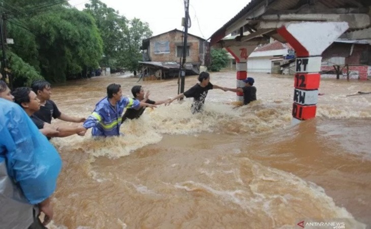 Banjir kembali merendam sejumlah wilayah di Jakarta