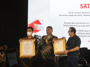 Menteri Yasonna Sahkan Surat Pencatatan Hak Cipta Anthem Persis Solo