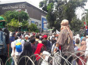 Demo 22 Mei, Massa Depan Bawaslu Dilokalisir Kawat Berduri