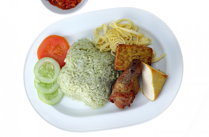 Nasi Uduk Hijau, yang Unik untuk Sarapan Akhir Pekan