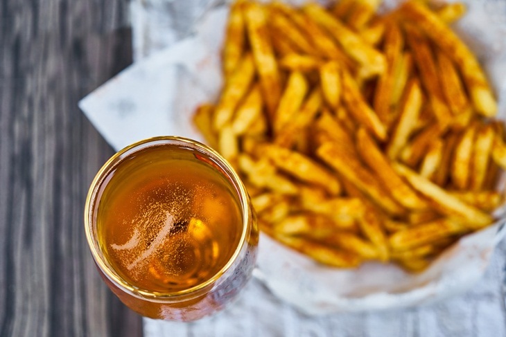 Es teh manis berisiko terhadap obesitas. (Foto: Pixabay/Engin_Akyurt)