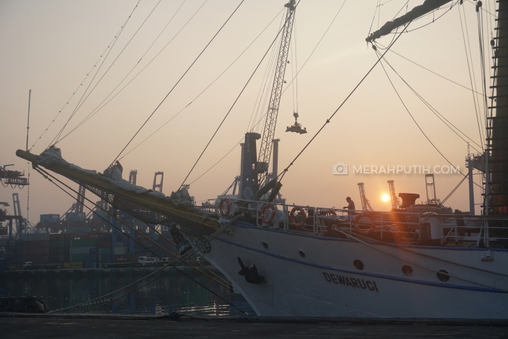 KRI Dewaruci di Tanjung Priok (MP/Muchammad Yani)