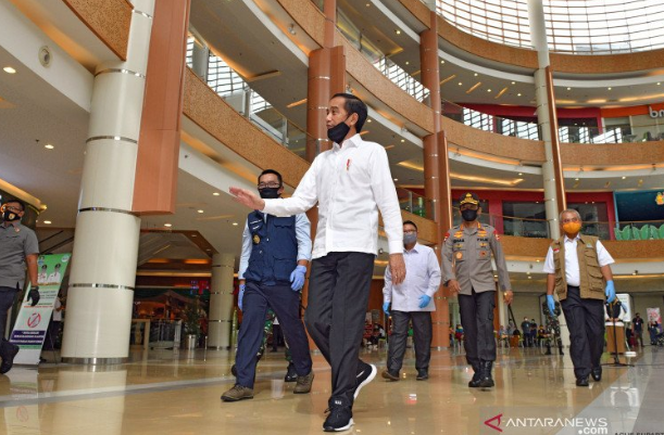 Jokowi Sebut Angka Penularan COVID-19 di Bekasi Semakin Bisa Dicegah