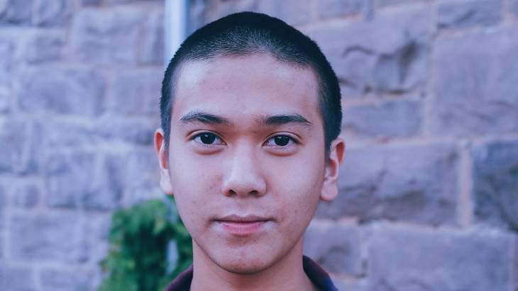 Buat yang Kepo Karakter Asli Dilan, Nih Kata Iqbaal Ramadhan!