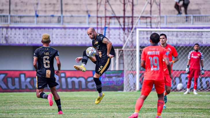 Dewa United FC 6 Laga Tak Terkalahkan Setelah Menang 1-0 Vs Borneo FC