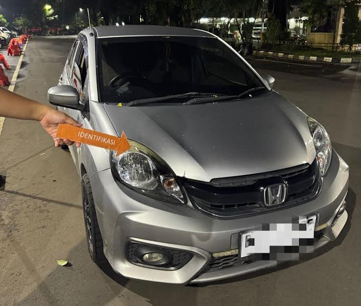 Polda Metro Ringkus Driver Taksi Online Pencabul Penumpang, Ditemukan Bong, Obat Kuat Hingga Alat Kontrasepsi di Mobil Pelaku