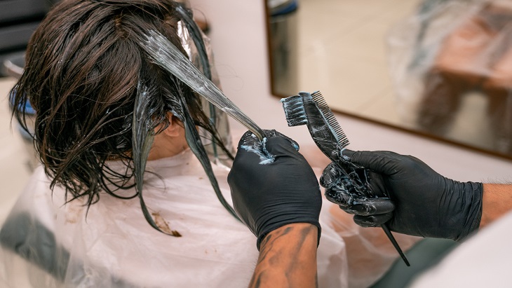 Cara Merawat Rambut Setelah Bleaching