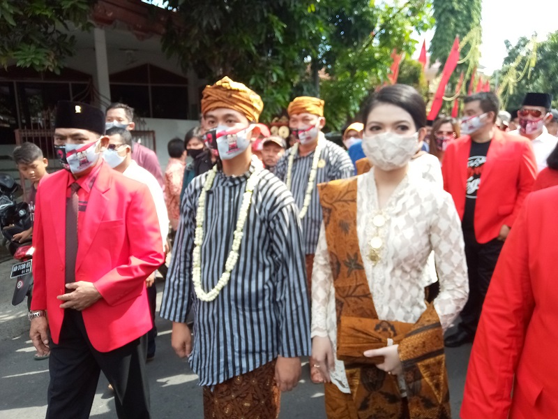 Gibran saat daftar Pilkada Solo. (Foto: MP/Ismail)