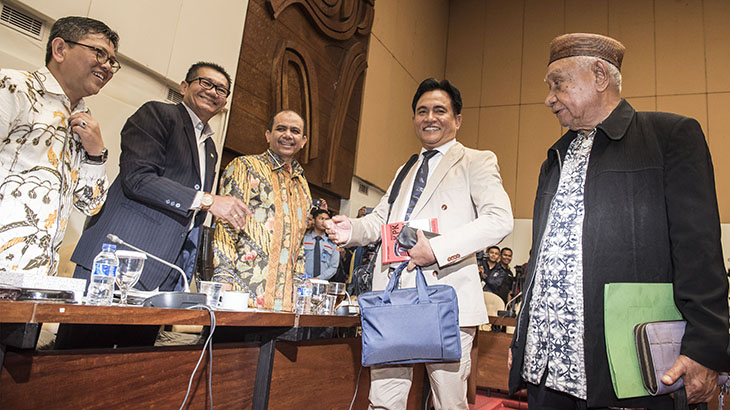 Yusril Ihza Mahendra Sarankan KPK Tempuh Jalur Hukum