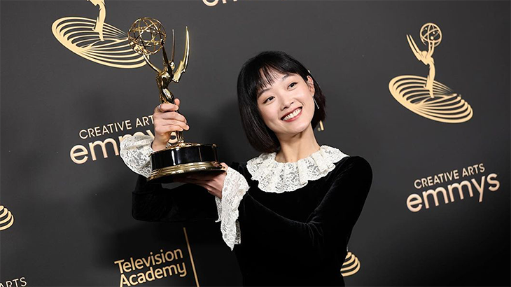 Lee Yoo-mi, Aktris Korea Pertama Menangi Creative Arts Emmys