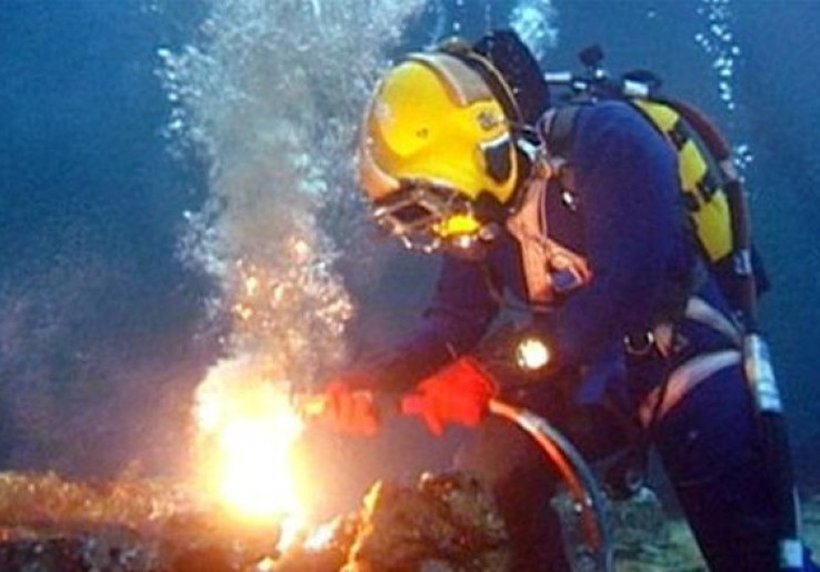 Kursus Gratis Las Bawah Laut Bagi Warga DKI, Gaji Sebulan Rp 50 Juta Menanti