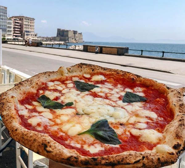 naples pizza