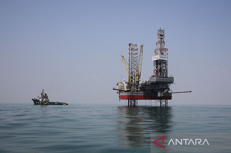 Harga Minyak Dunia Kembali di Bawah USD 90 Per Barel