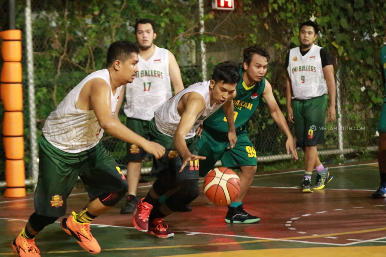Kompetisi D'Greenfield Ramadan Cup 2021 Sukses Tingkatkan Gairah Pebasket