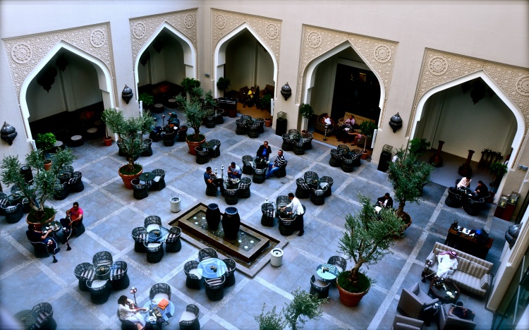 5 Restoran Ini Tawarkan Pengalaman Sahur Mewah ala Sultan Dubai