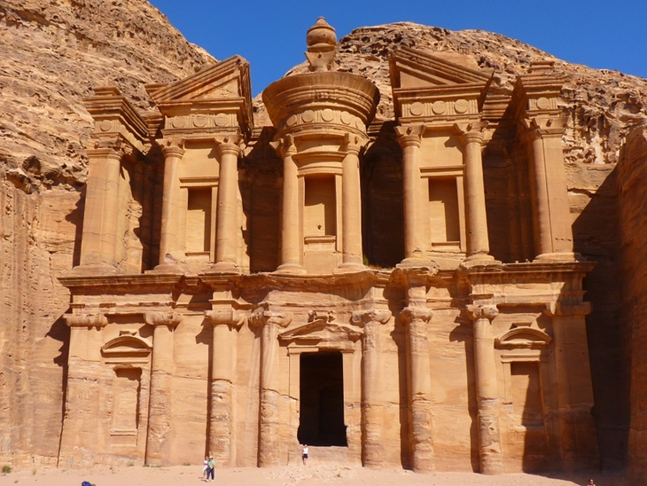Petra merupakan tempat luar biasa peninggalan Nabatean. (Foto: Pixabay/LoggaWiggler)