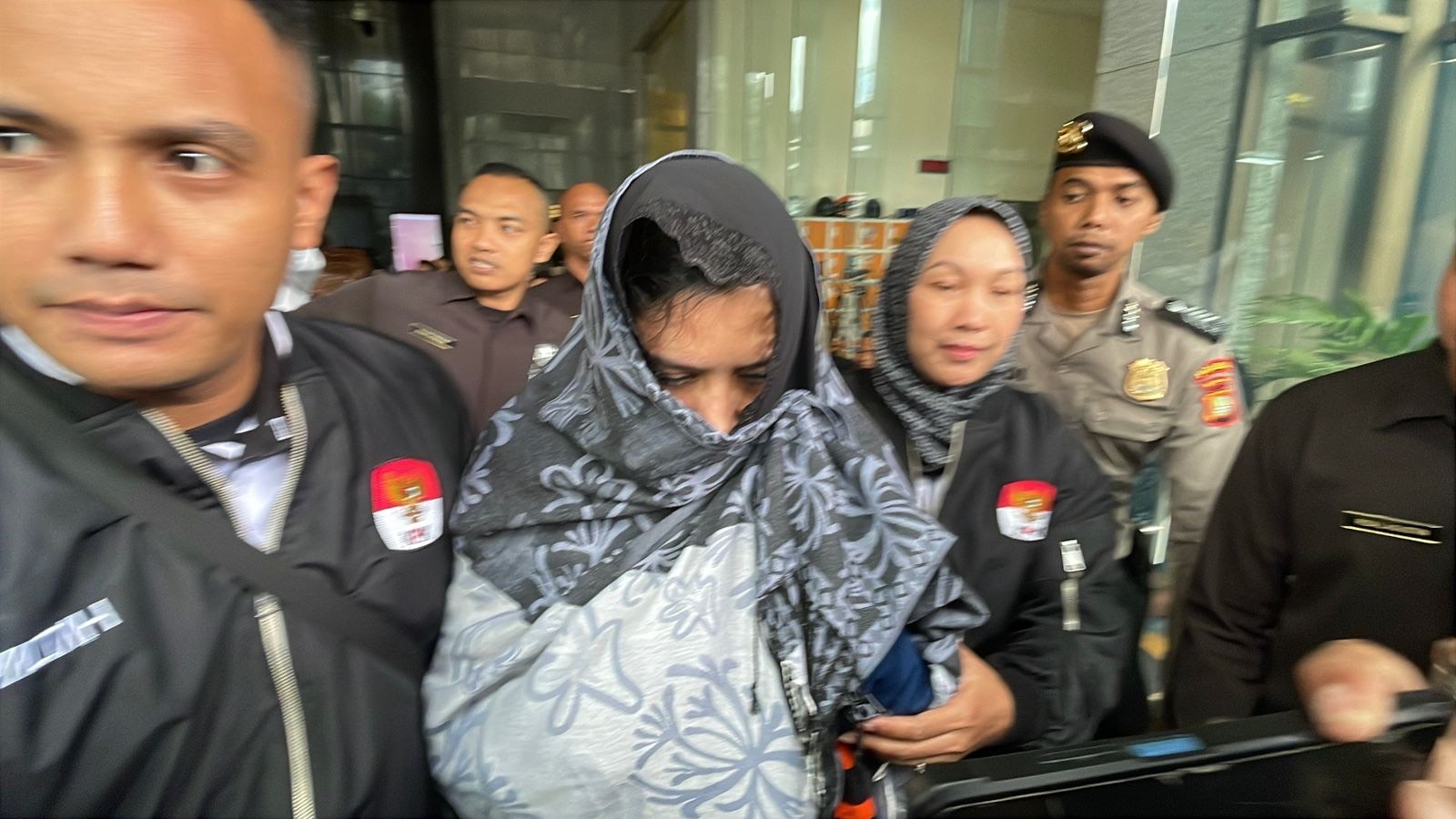Bupati Pekalongan Fadia Arafiq Bantah Kena OTT KPK, Sebut sedang bersama Ahmad Luthfi