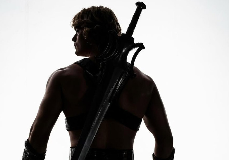 Film 'Masters of the Universe' Beres Syuting, Aktor Karakter He-Man Spill Kostum Uniknya