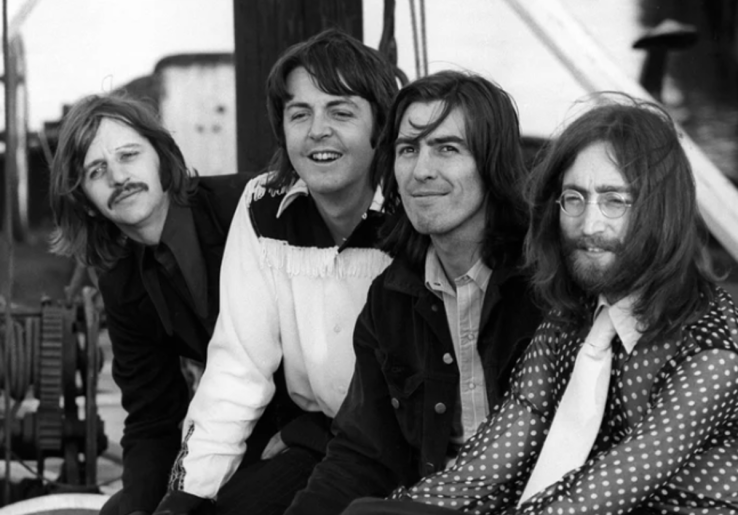 10 Lagu The Beatles Paling Romantis dan Maknanya