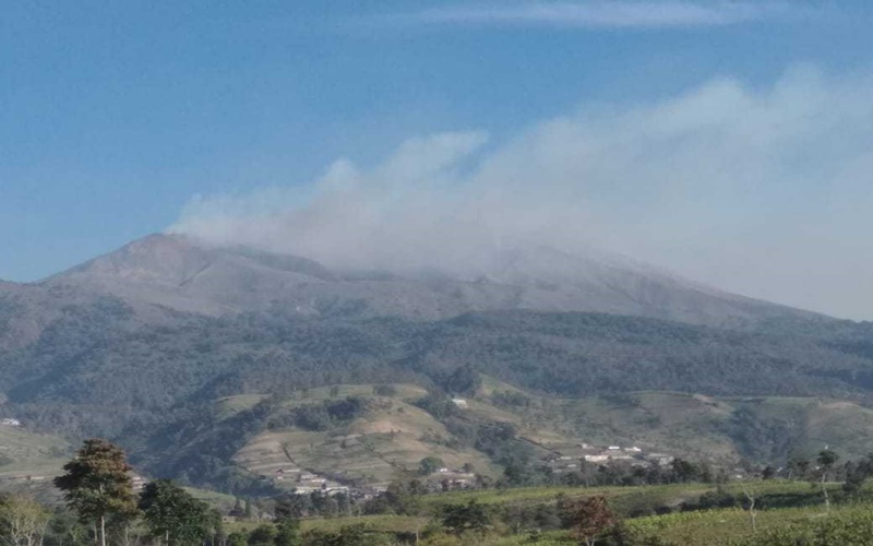Asap kebakaran Gunung Merbabu sudah sampai Semarang
