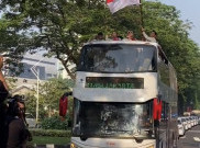 Bertemu Jokowi, Para Peraih Medali Olimpiade Paris 2024 Diarak Keliling Jalanan Protokol Jakarta