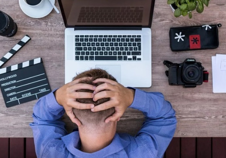 Jangan Abaikan Kesehatan Mental di Tempat Kerja