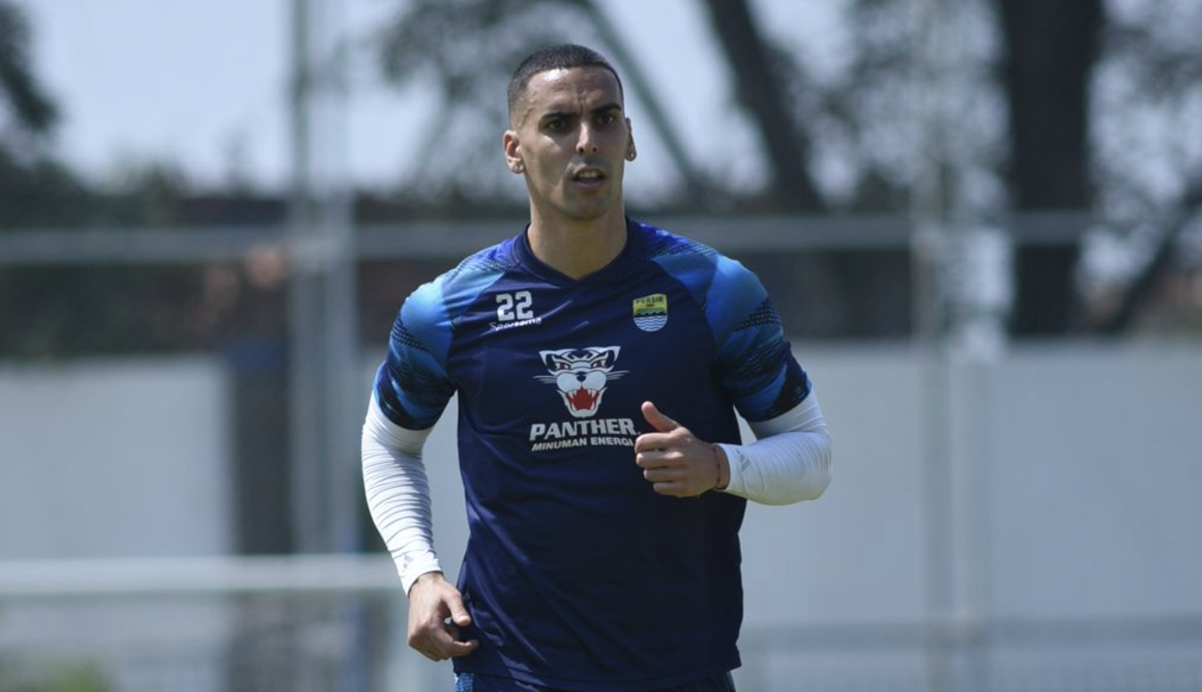 Kontrak Alberto Rodriguez Otomatis Diperpanjang di Persib Bandung