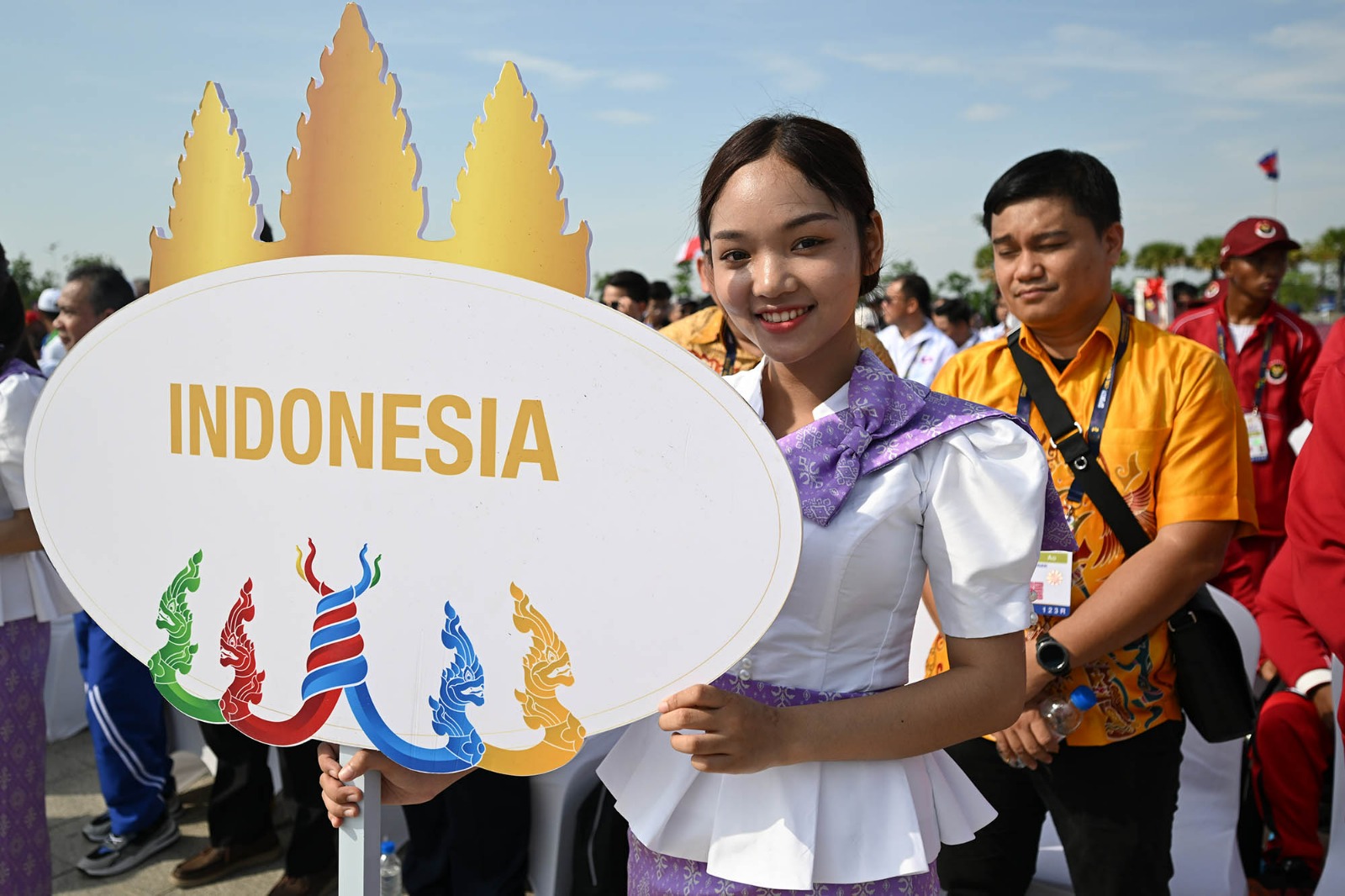 Indonesia Berikan Miniatur Gatotkaca ke CAMPAGOC