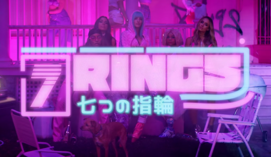 Tato Baru Ariana Grande Dicibir Warganet, Ada Apa?