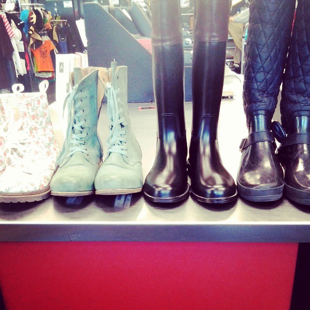 Banana Republic boots. (Instagram/platosclosetreynoldsburg)
