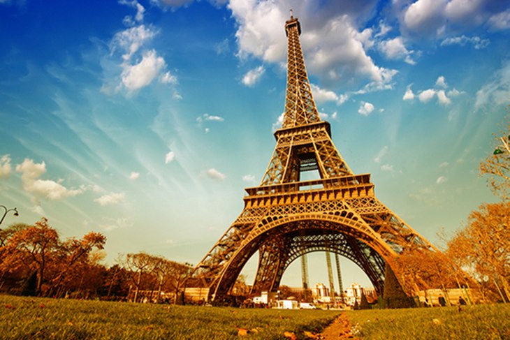 menara eiffel