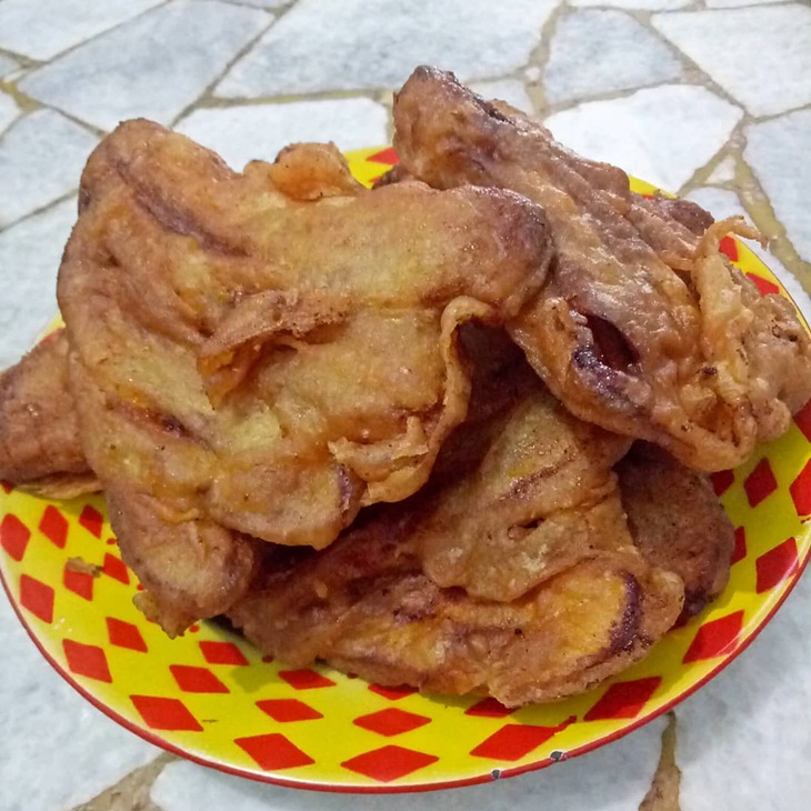 Pisang goreng. (Foto: Instagram/chiauling09)