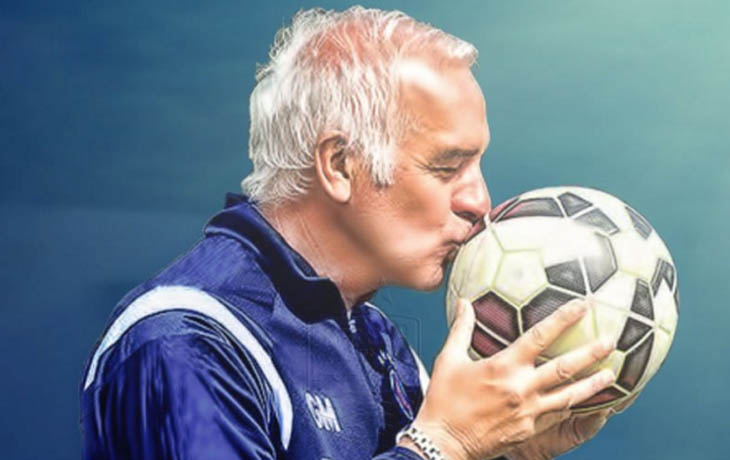 Roberto Carlos Tangani Persib Musim Depan