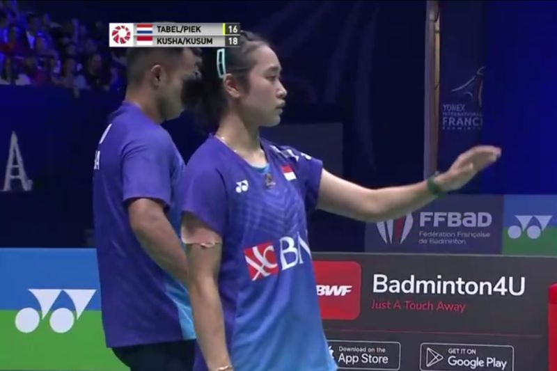 Atasi 'Teror' Penonton Tuan Rumah, Rehan/Lisa Singkirkan Peraih Perak Olimpiade 2016