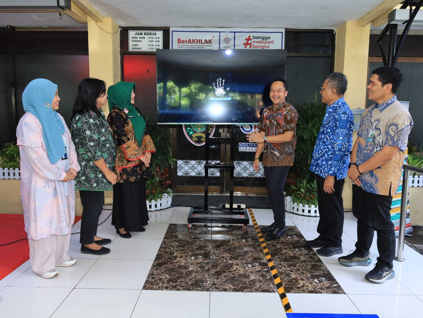 Marak Kasus PHK, Pemkot Solo Resmikan Rumah Konsultasi di Disnaker