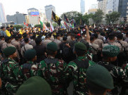 Polisi Tangkap 2 Pembawa Molotov, Diduga Ingin Bikin Rusuh Demo Mahasiswa di HI