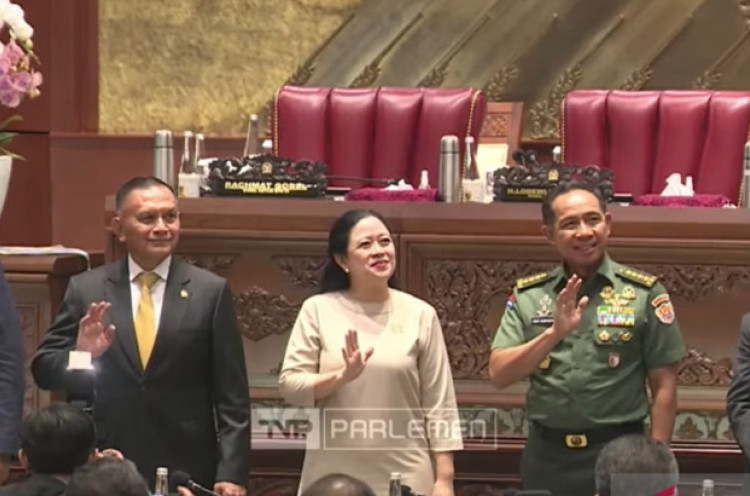 Rapat Paripurna DPR Sahkan Jenderal Agus Subiyanto Jadi Panglima TNI