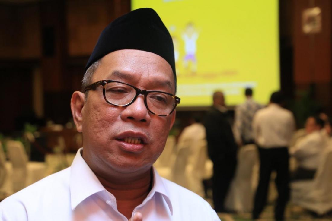 https://merahputih.com/post/read/anies-liburkan-sekolah-2-pekan-ujian-nasional-di-jakarta-ditunda