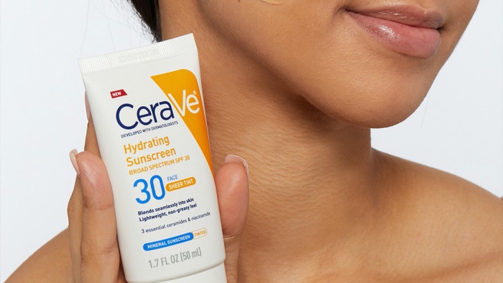 3 Tinted Sunscreen Terbaik Untuk Melindungi Kulit Dari Radiasi UV dan Paparan Cahaya 