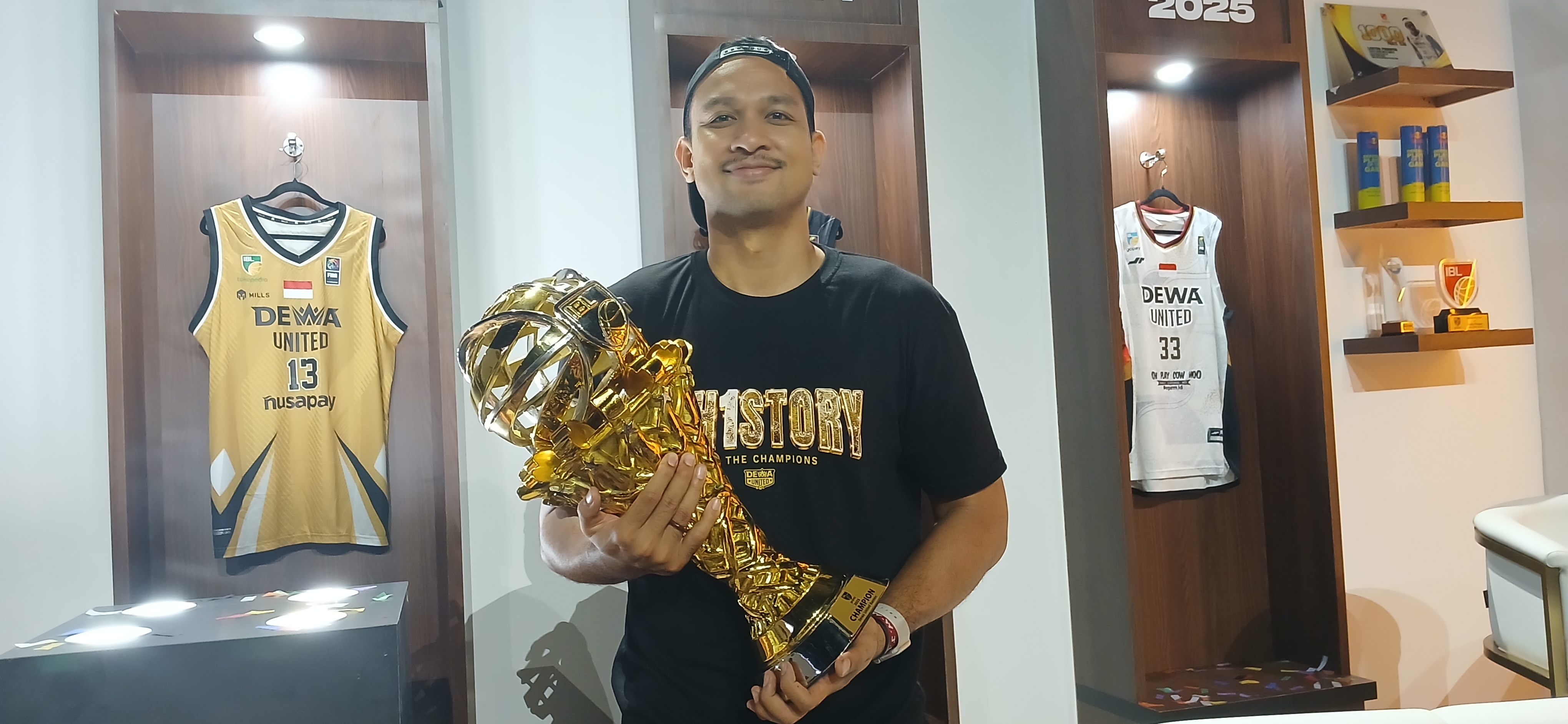 Juara IBL 2025 Bukan Sekadar Trofi, Kaleb Ramot Ajak Fansbase Anak Dewa Ikut Terbang