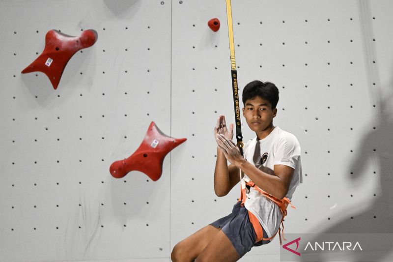 Indonesia Bawa 1 Medali Nomor Speed putra World Climbing Series Madrid 2026