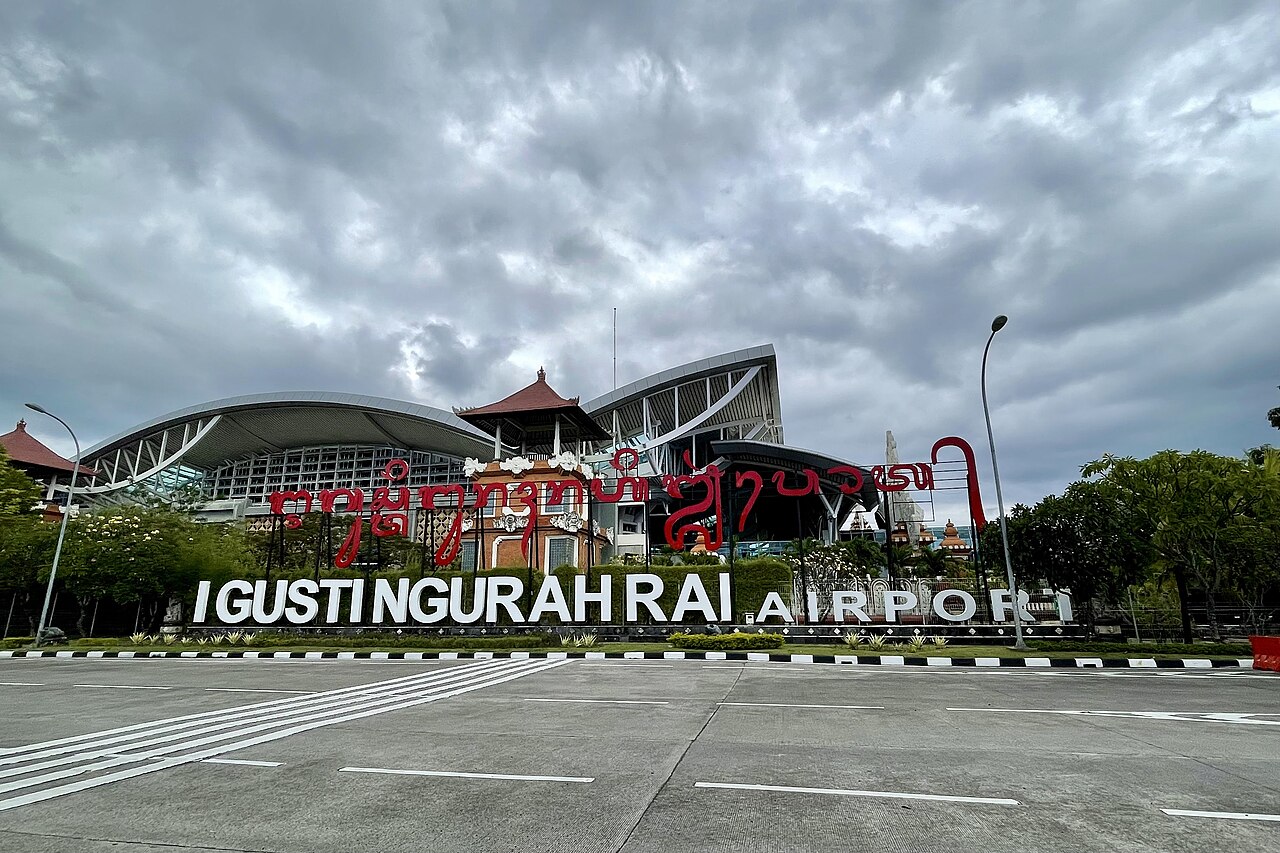 Imbas Konflik Timur Tengah, Imigrasi Bali Terbitkan 302 Izin Tinggal Darurat untuk WNA