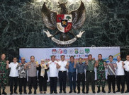 Pemilu Berjalan Aman dan Lancar, Anies Apresiasi TNI dan Polri