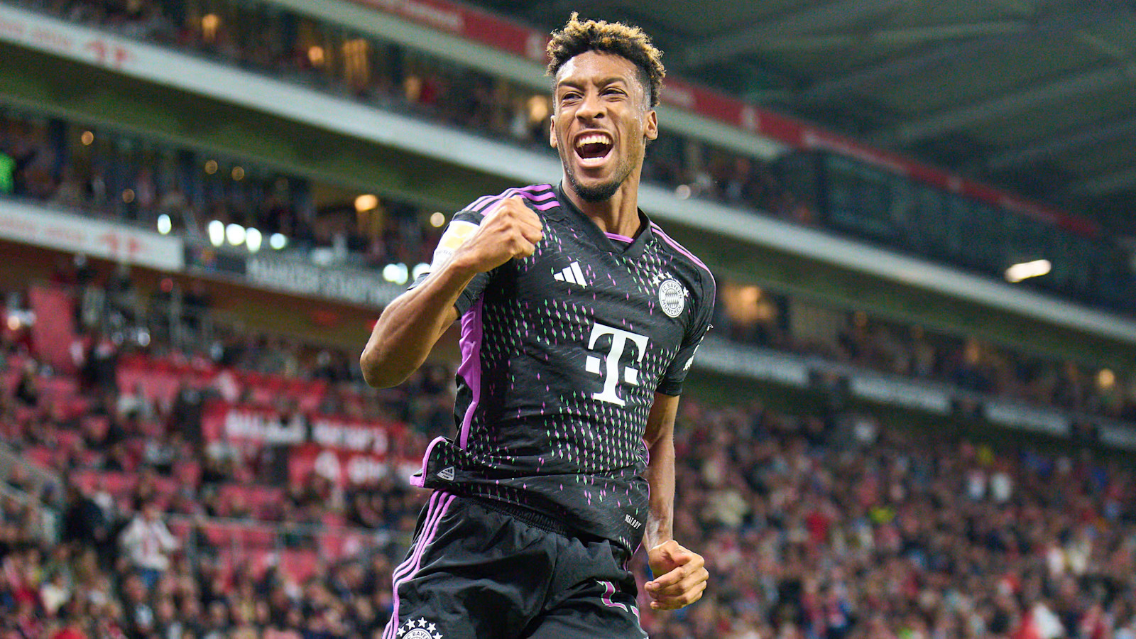 Kingsley Coman Lebih Tertarik Kembali ke PSG Dibanding Gabung Barcelona