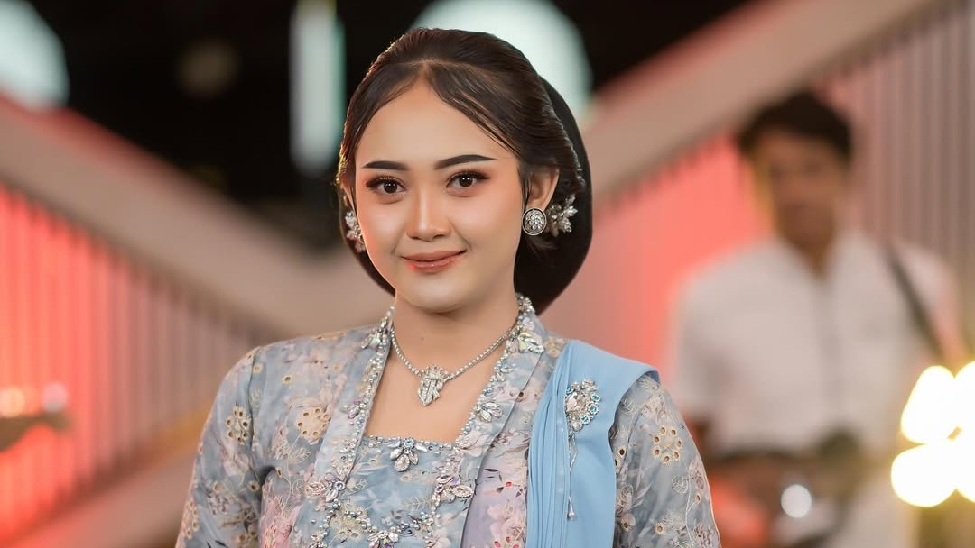 Silvy Kumalasari Luapkan Emosi Dalam 'Ay'