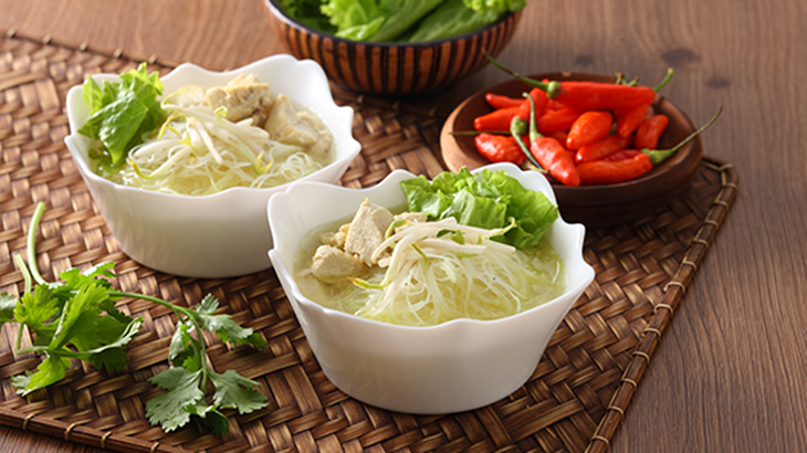 Bihun Ayam Rebus, Sajian Nikmat Berkuah untuk Buka Puasa