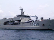 KRI Teluk Bintuni Temukan Jasad Tak Dikenal di Laut Jawa 