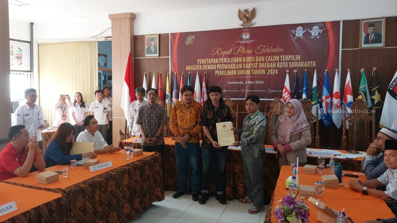 KPU Tetapkan Caleg PDIP Solo Turun 10 Kursi, Gibran: Tidak Ada Tanggapan